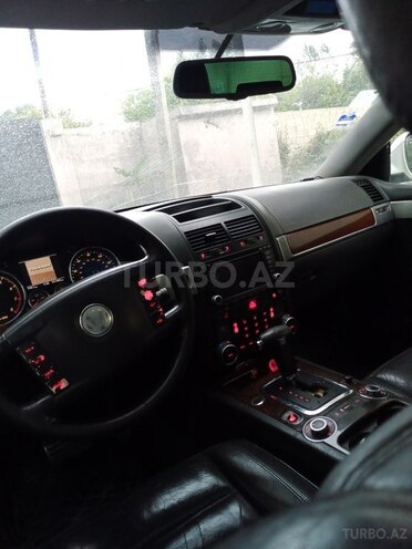 Volkswagen Touareg 2004, 224,000 km - 4.2 л - Bakı
