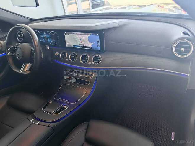 Mercedes E 300 e 2022, 28,000 km - 2.0 л - Bakı