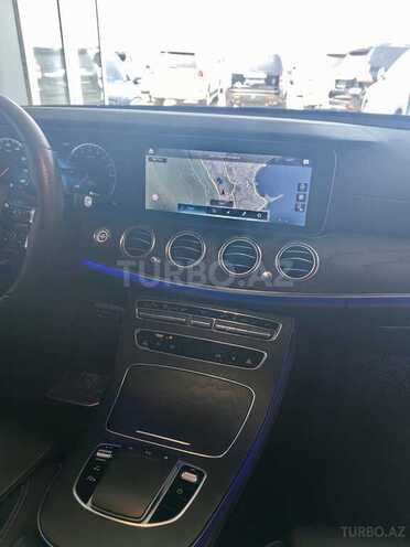 Mercedes E 300 e 2022, 28,000 km - 2.0 л - Bakı