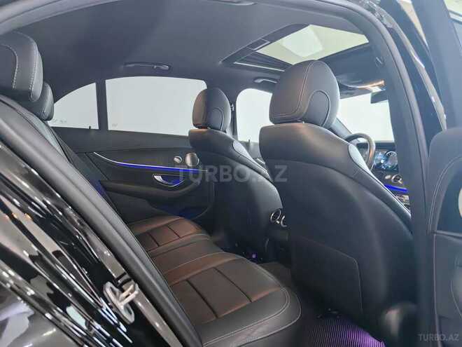 Mercedes E 300 e 2022, 28,000 km - 2.0 л - Bakı