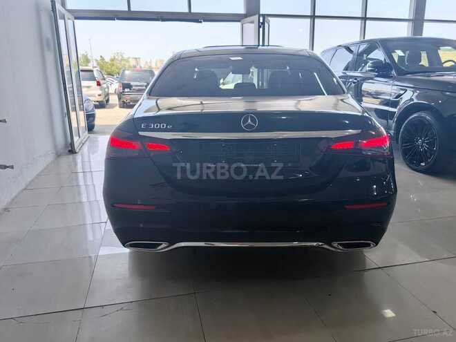 Mercedes E 300 e 2022, 28,000 km - 2.0 л - Bakı
