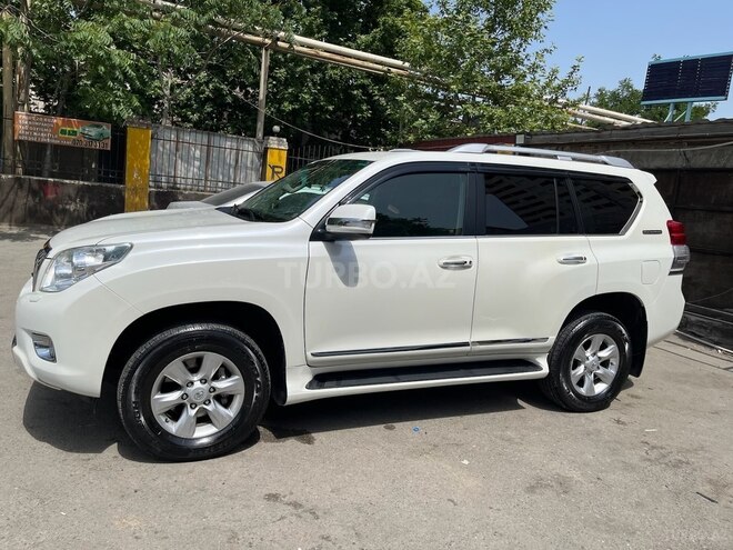 Toyota Land Cruiser Prado 2012, 185,000 km - 2.7 л - Bakı