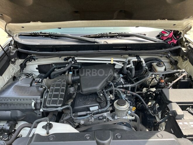 Toyota Land Cruiser Prado 2012, 185,000 km - 2.7 л - Bakı