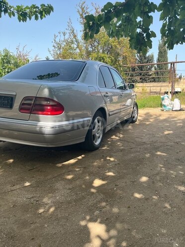Mercedes E 220 d 2000, 450,000 km - 2.2 l - Bakı
