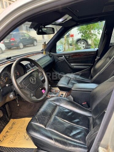 Mercedes C 240 1998, 316,000 km - 2.4 л - Bakı