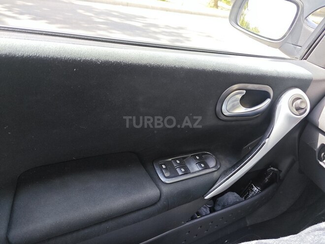 Renault Megane 2006, 308,000 km - 1.5 l - Naftalan