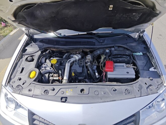 Renault Megane 2006, 308,000 km - 1.5 l - Naftalan