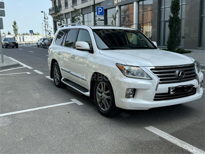 Lexus LX 570-2