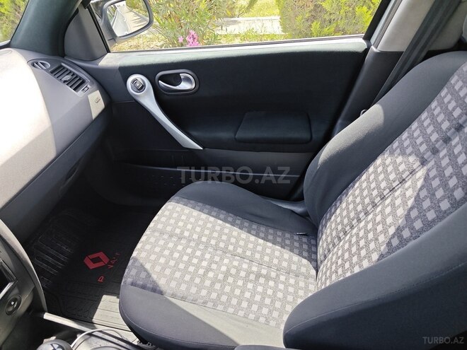 Renault Megane 2006, 308,000 km - 1.5 l - Naftalan