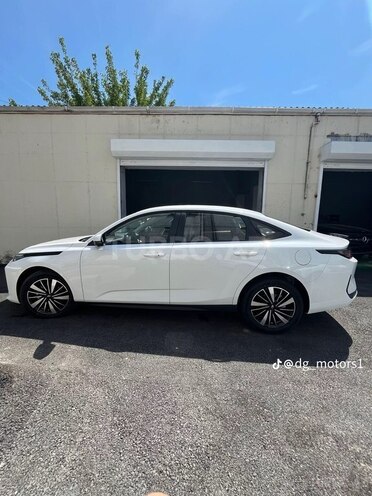 Changan Qiyuan A05 2025, 9,900 km - 1.5 л - Bakı