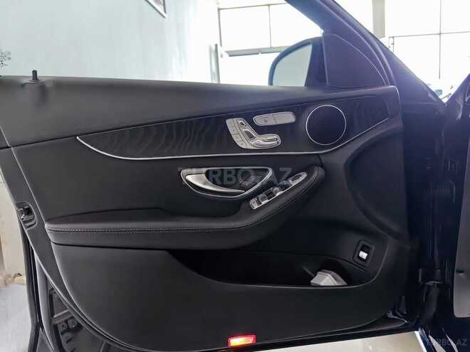 Mercedes C 300-13