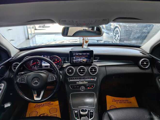 Mercedes C 300-9