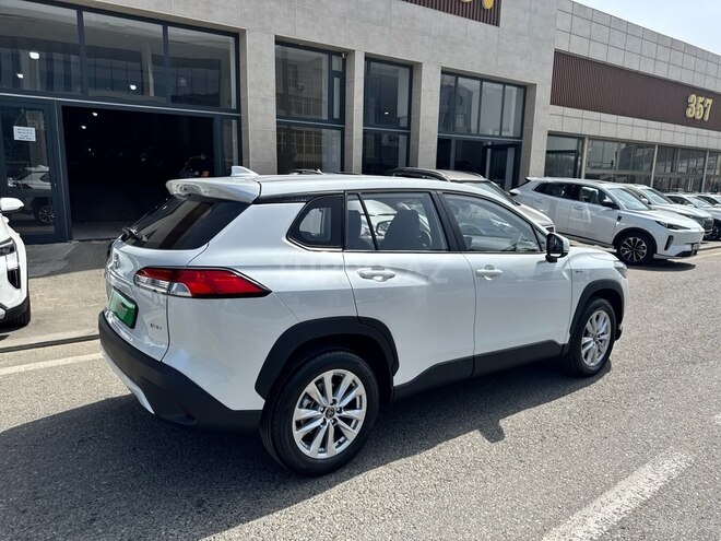 Toyota Corolla Cross 2025, 0 km - 2.0 l - Bakı