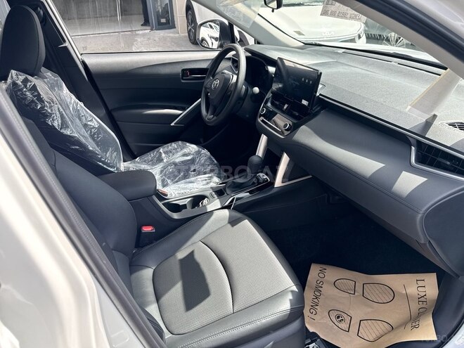 Toyota Corolla Cross 2025, 0 km - 2.0 l - Bakı