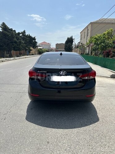 Hyundai Elantra 2015, 130,035 km - 1.8 l - Bakı