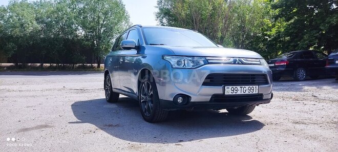 Mitsubishi Outlander 2013, 211,000 km - 3.0 l - Sumqayıt