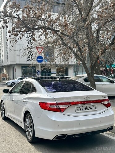 Hyundai Grandeur 2015, 262,000 km - 2.2 л - Bakı