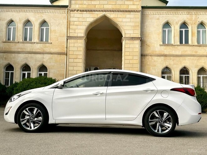 Hyundai Elantra 2015, 120,000 km - 1.8 l - Bakı