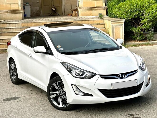 Hyundai Elantra 2015, 120,000 km - 1.8 l - Bakı