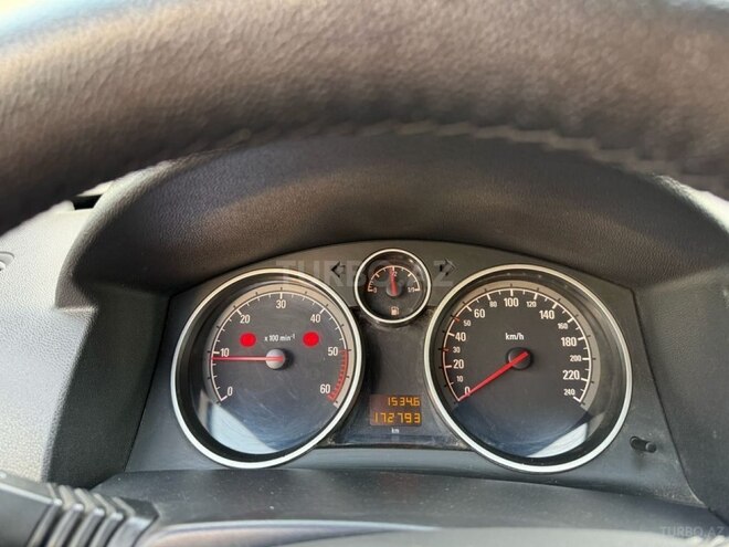 Opel Astra 2009, 180,000 km - 1.3 l - Bakı