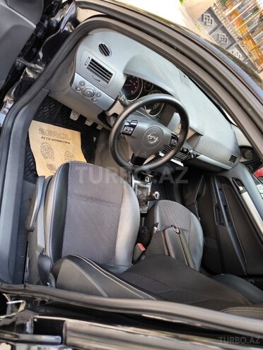 Opel Astra 2009, 180,000 km - 1.3 l - Bakı