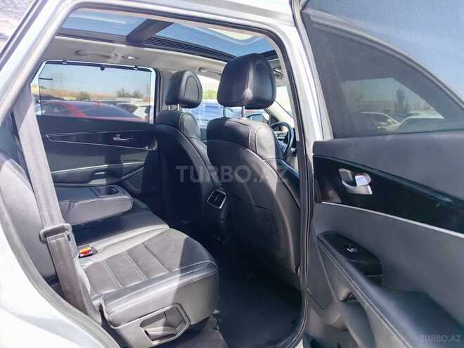 Kia Sorento-22