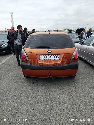 Kia Rio 2006, 95,000 km - 1.4 l - Göyçay