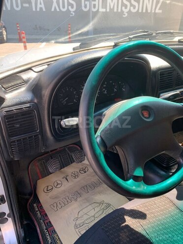 GAZ 31105 2004, 270,000 km - 2.3 l - Sumqayıt