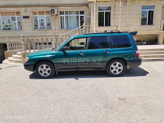 Subaru Forester 2000, 290,490 km - 2.5 l - Bakı