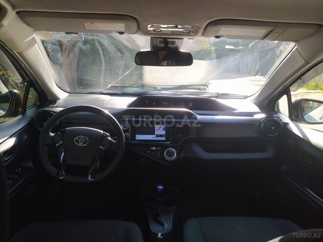 Toyota Aqua 2017, 138,000 km - 1.5 l - Bakı