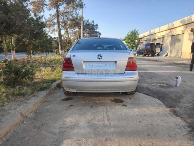 Volkswagen Bora 2000, 200,000 km - 2.3 l - Şirvan