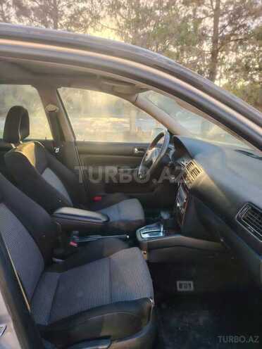 Volkswagen Bora 2000, 200,000 km - 2.3 l - Şirvan
