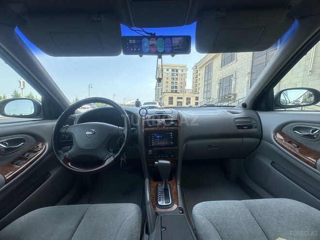 Nissan Maxima-2