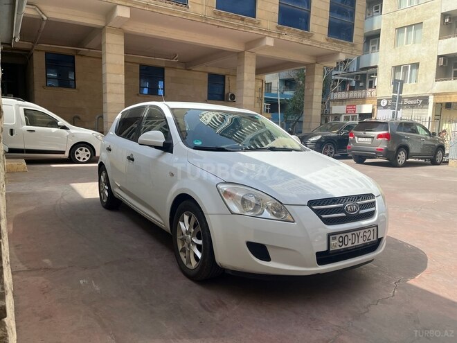 Kia Ceed 2008, 349,000 km - 1.6 л - Bakı