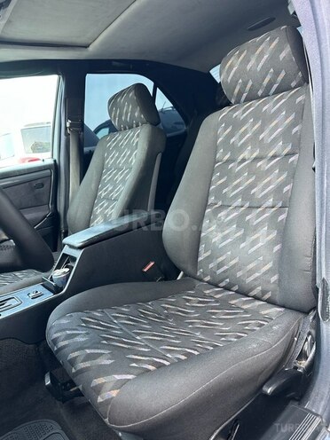 Mercedes C 240 1998, 236,000 km - 2.4 l - Sumqayıt