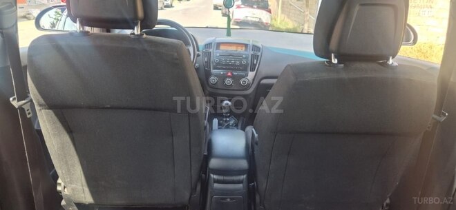 Kia  2009, 170,000 km - 1.4 l - Bakı