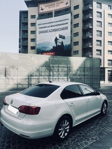 Volkswagen Jetta 2012, 74,000 km - 2.5 l - Bakı