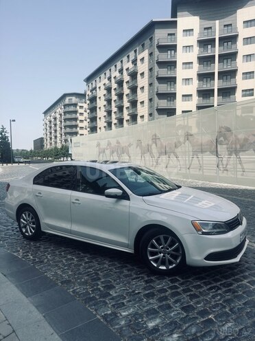 Volkswagen Jetta 2012, 74,000 km - 2.5 l - Bakı
