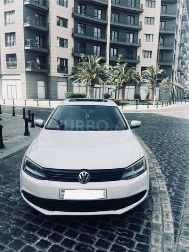 Volkswagen Jetta 2012, 74,000 km - 2.5 l - Bakı