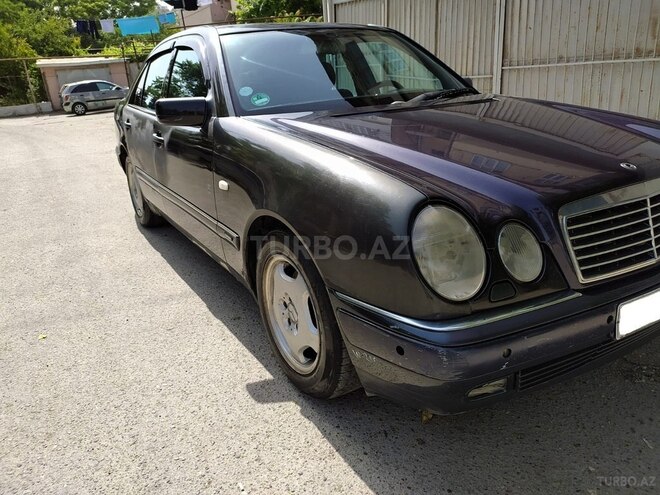 Mercedes E 240 1999, 560,000 km - 2.4 l - Bakı