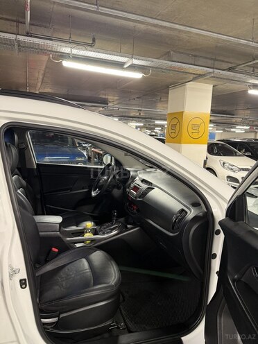 Kia Sportage 2011, 226,000 km - 2.0 л - Bakı