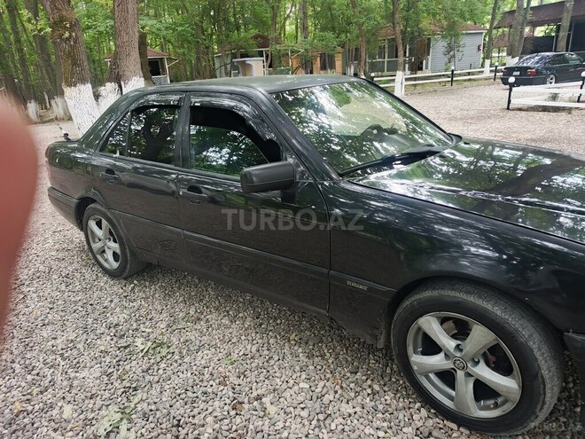 Mercedes C 180 1996, 250,369 km - 1.8 л - Bakı