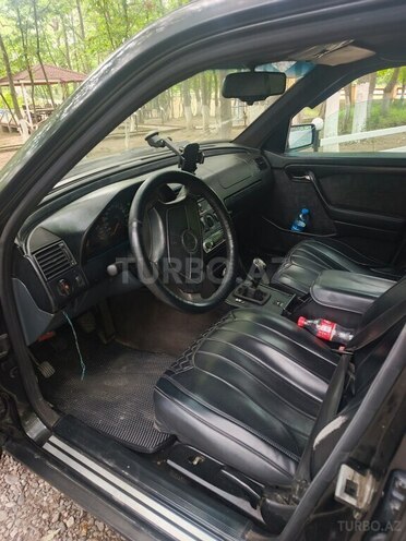 Mercedes C 180 1996, 250,369 km - 1.8 л - Bakı
