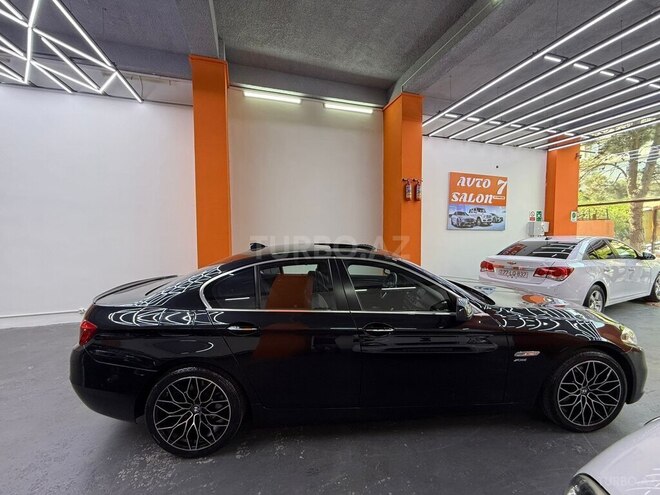 BMW 528-7