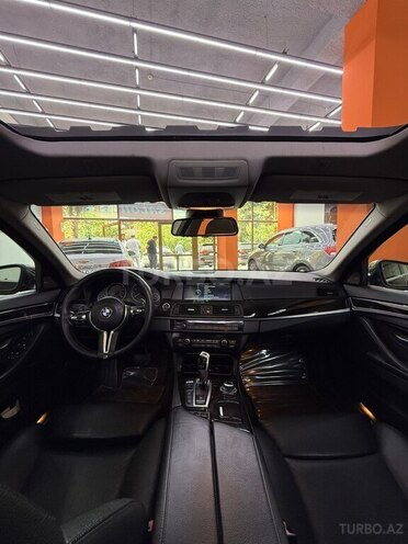 BMW 528-10