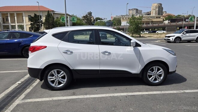 Hyundai ix35 2013, 125,000 km - 2.0 l - Bakı