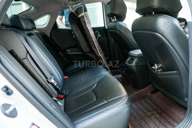Hyundai Grandeur-9