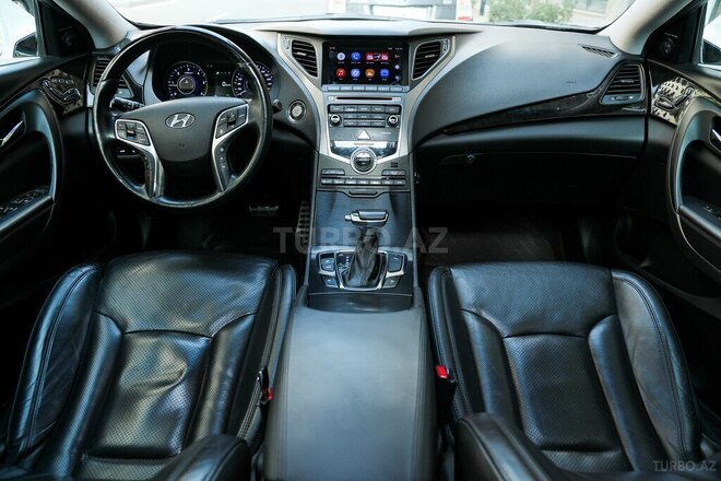 Hyundai Grandeur-8