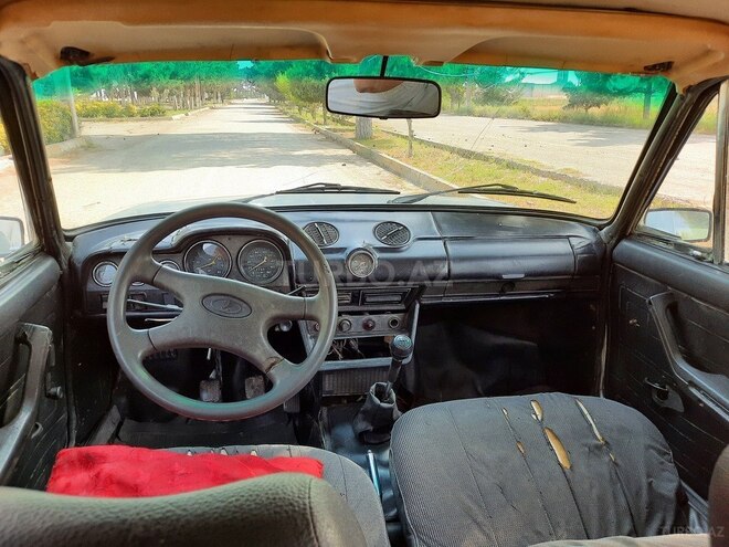 LADA (VAZ) 2106 1980, 95,000 km - 1.6 л - Salyan