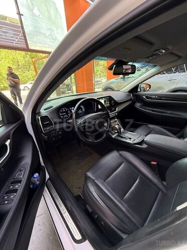 Hyundai Grandeur 2017, 123,000 km - 2.2 л - Bakı
